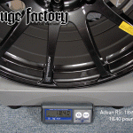 Advan RS  18x9 +29